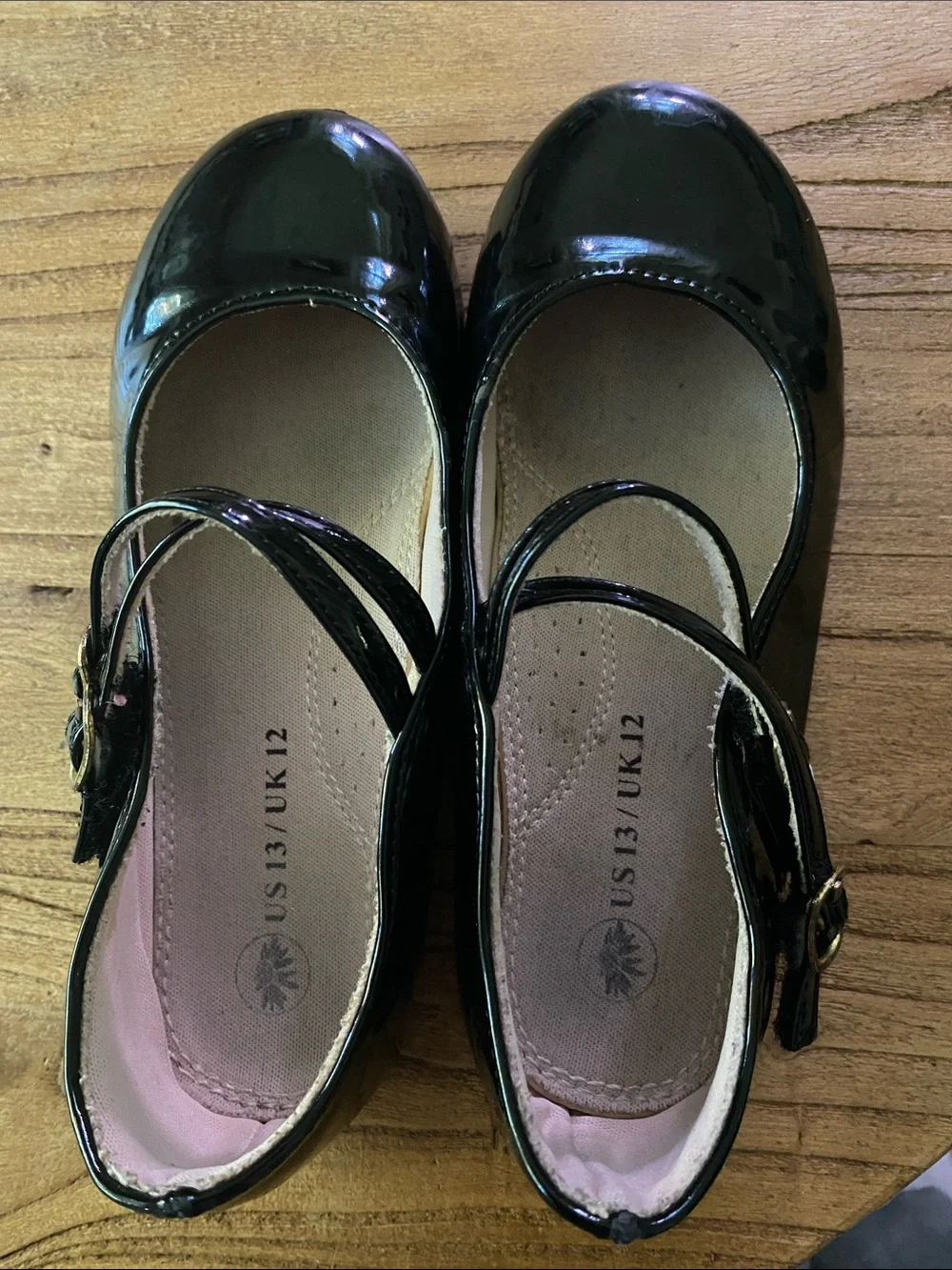 Girls Black Patent Mary Jane Dress Shoes